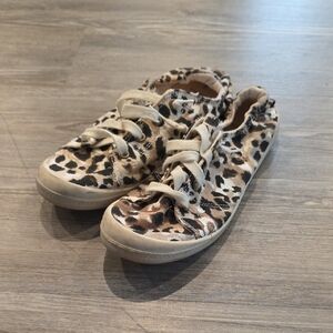 Animsl Print Memorey Foam Slip-on Sneakers
